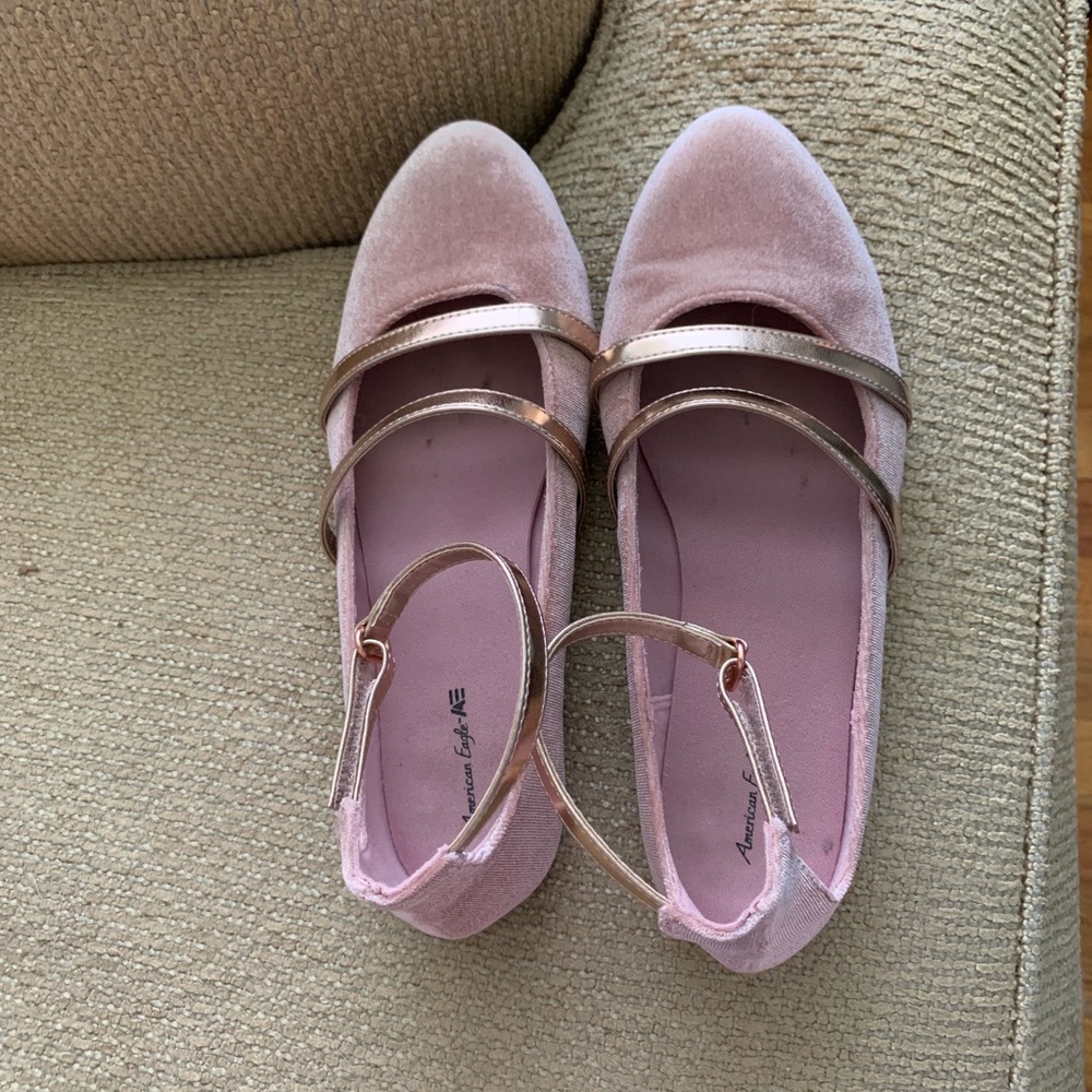 American Eagle Rose Gold Flats